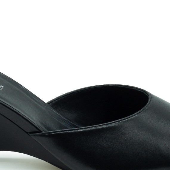 Black Swan patent leather slip-ons